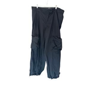 Nike Plus Women's Black Tech Pack Nylon Baggy Repel Wide‎ Leg Cargo Pants XXL